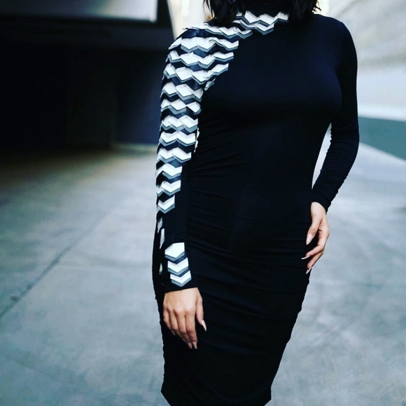 I Am Woman Dress - Plus Size - Picture 4 of 4